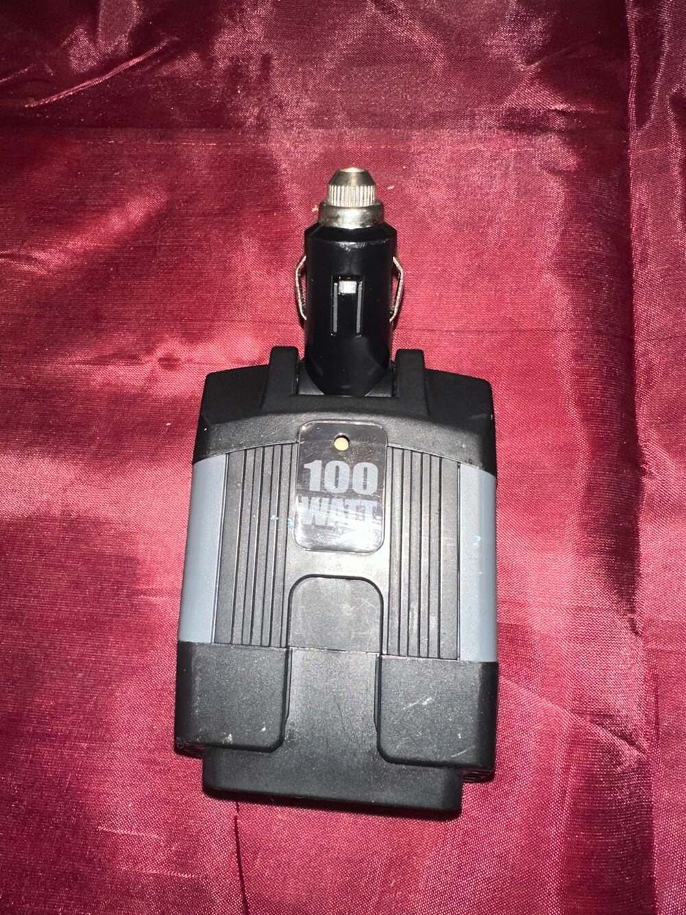 Custom Accessories 100 Watt Power Inverter 10888